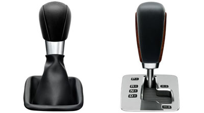 2012 Volvo XC70 Shift lever knobs, leather/walnut root, leather/paint, leather