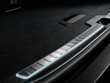 2016 Volvo XC90 Scuff plate, tailgate, illuminated